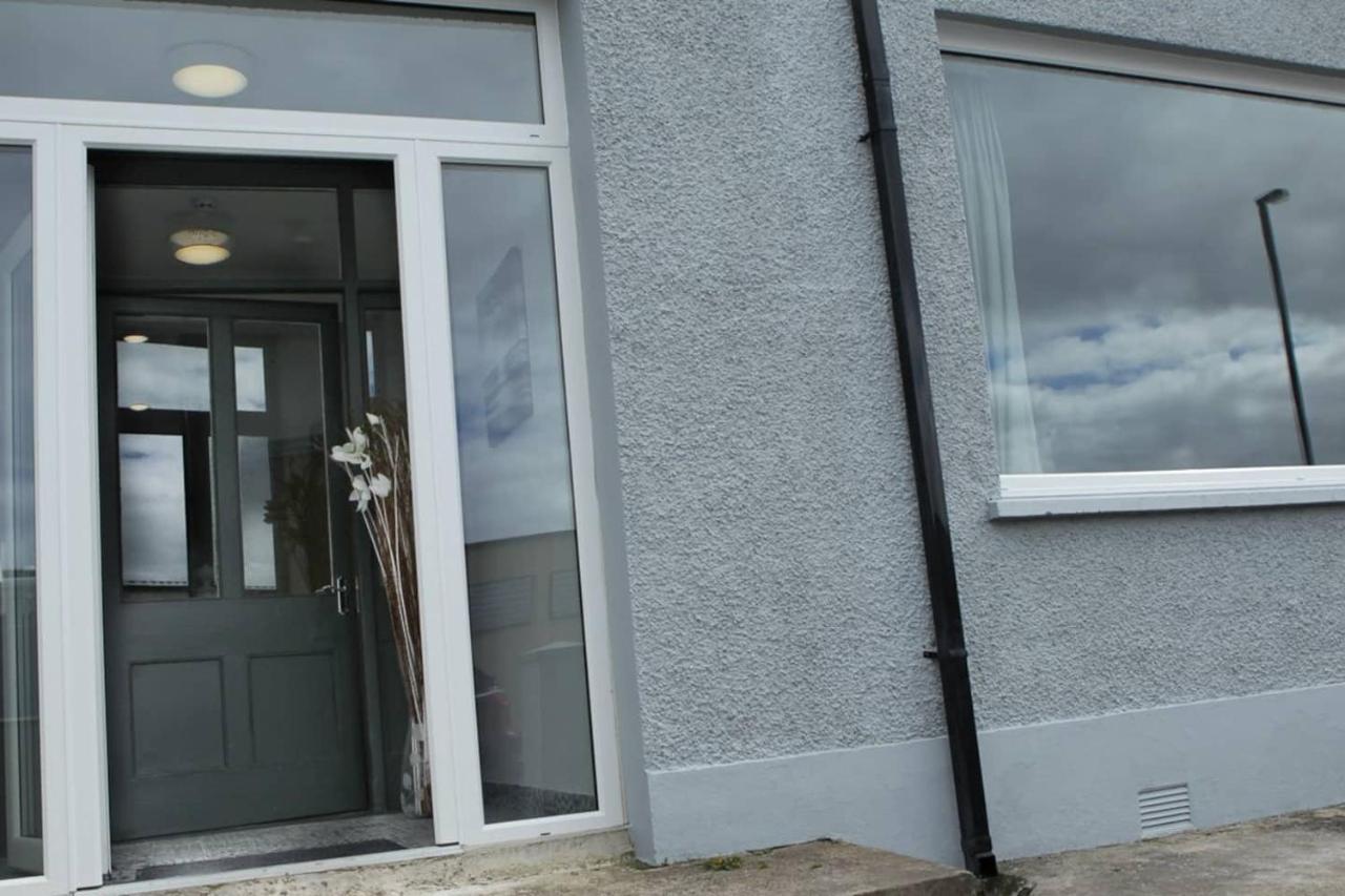 Malin View Apartments Port71 Portrush Exterior foto