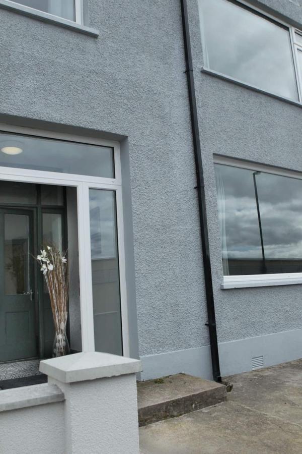 Malin View Apartments Port71 Portrush Exterior foto