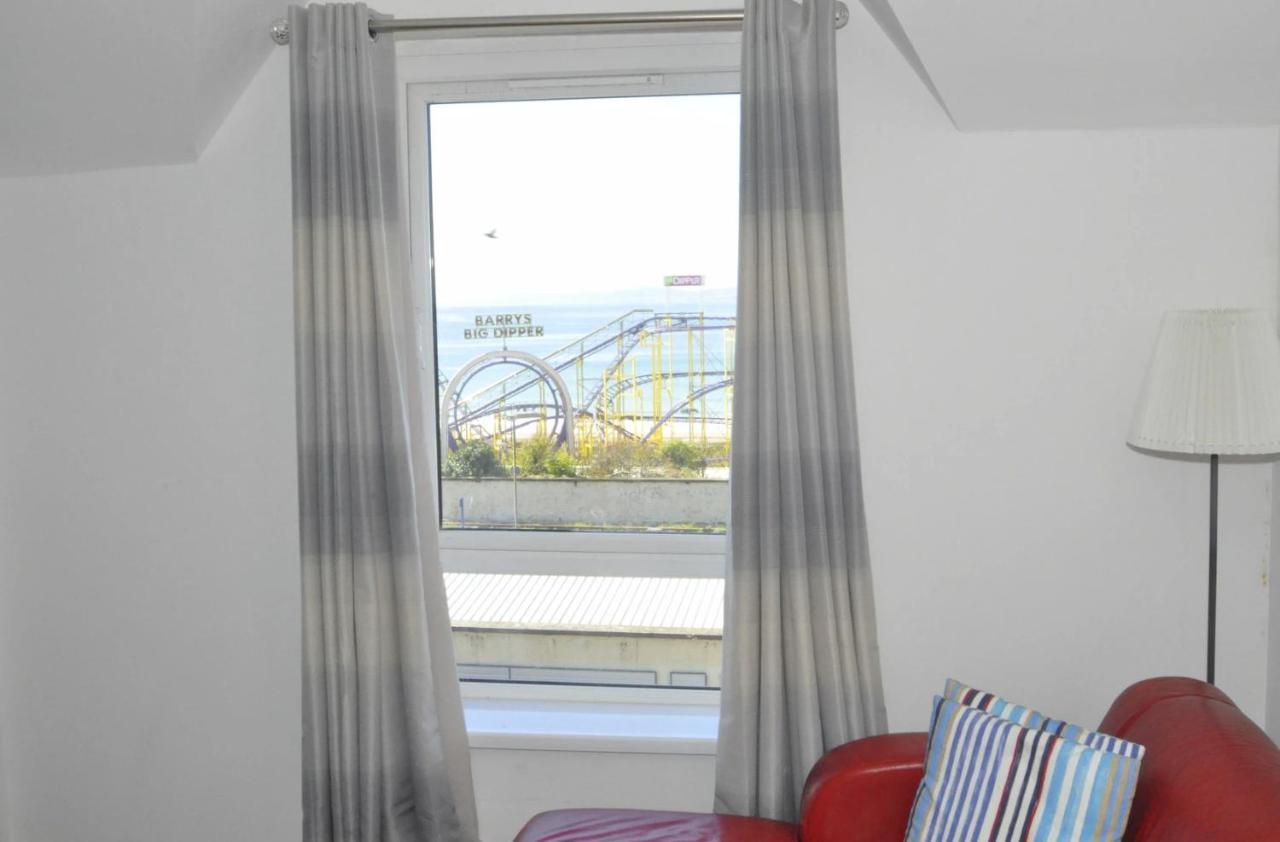 Malin View Apartments Port71 Portrush Exterior foto